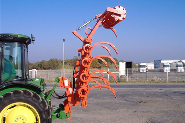 Cultivateur vigne extensible en V Grenier Franco